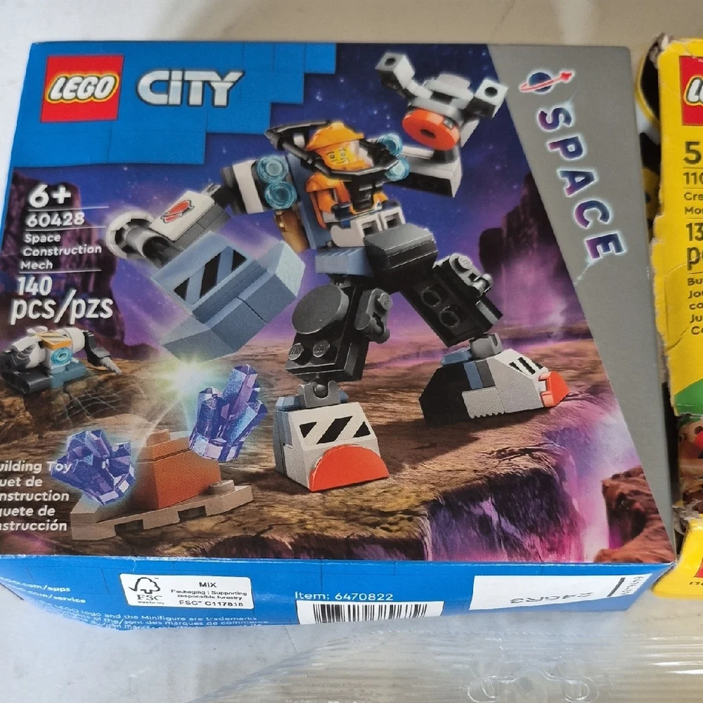 Lego 60428 Space Construction, 11031 Monkey Fun With Batman 30653.New